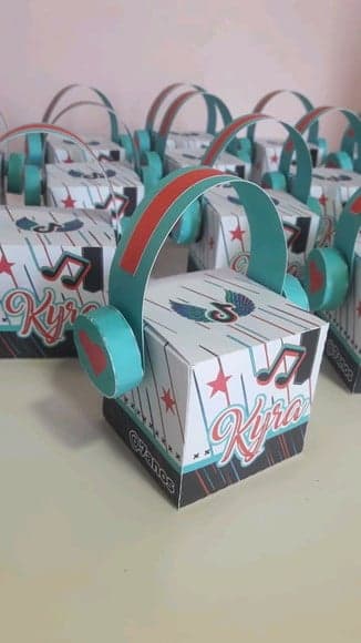 Caixa Fone Cubo Tik Tok